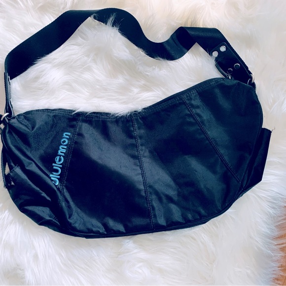 Authentic Vintage Lululemon Bag - Picture 3 of 4